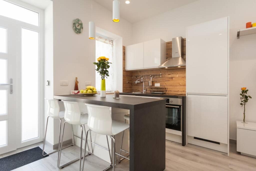 Apartman Luna Apartment Пула Екстериор снимка