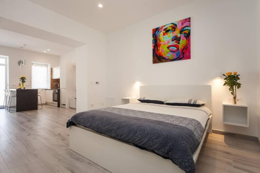 Apartman Luna Apartment Пула Екстериор снимка